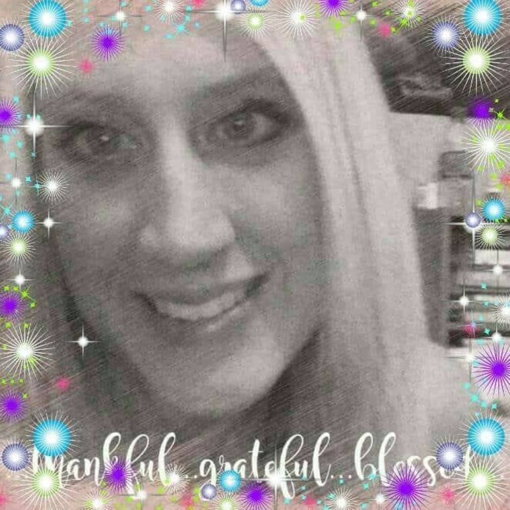 Meet your Posher, Alexandra